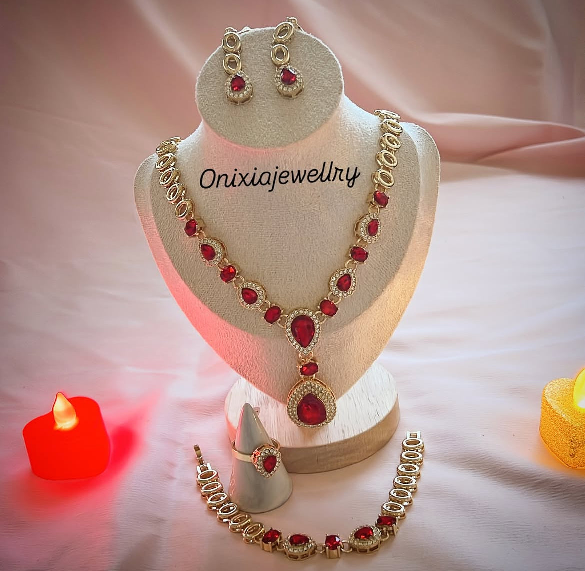 الطقم الملكي الفاخر بلونين