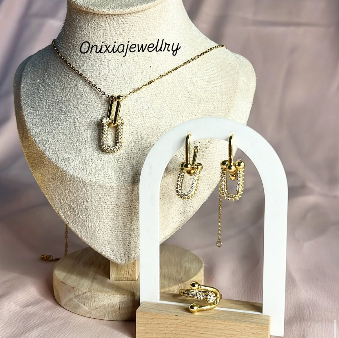 Parure Tiffany, 4 pièces