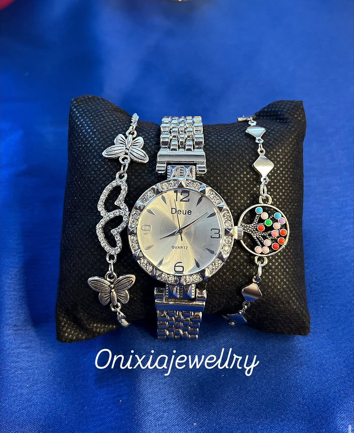 ساعة + اساور