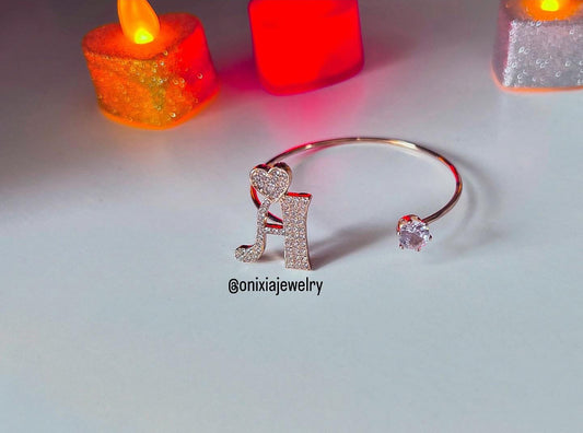 Bracelet lettre A